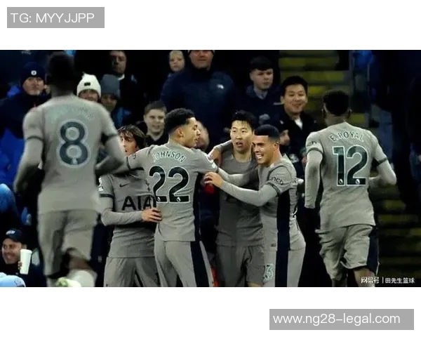 热刺逆转曼联3-2全场沸腾争议判罚引发热议