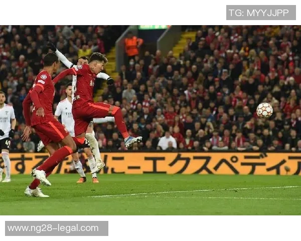 友谊赛本菲卡大胜利物浦红牌事件引发全场热议与转会传闻