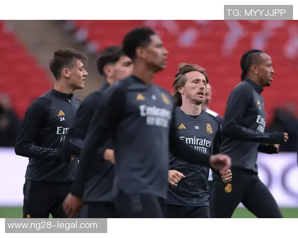 英超激情对决巴黎圣日耳曼小胜多特蒙德十大精彩进球回顾